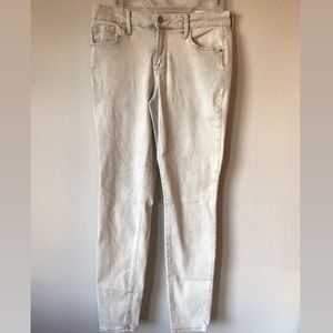 NWOT white washed jeans